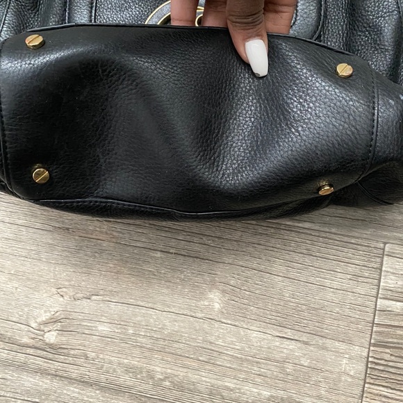 Tory Burch bag and matching Sandals - Picture 4 of 13